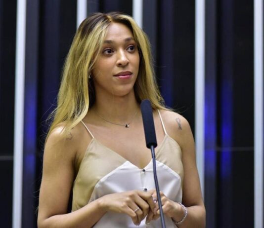 Deputada Erika Hilton envia R$ 1,5 milhão em emendas à ONG que faz sua assessoria