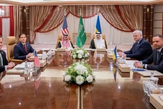 Ucrânia concorda com proposta dos EUA para cessar-fogo imediato de 30 dias