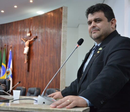 Vereador Jorge Pinheiro aprova emenda que permite ao poder público realizar reformas em templos religiosos tombados