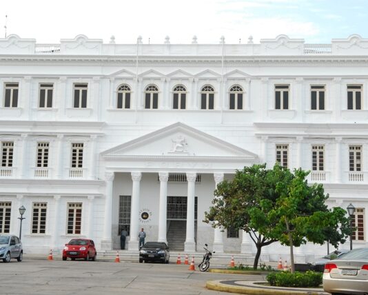 Tribunal de Justiça do Maranhão estima gastar R$ 573 mil em iPhones para desembargadores