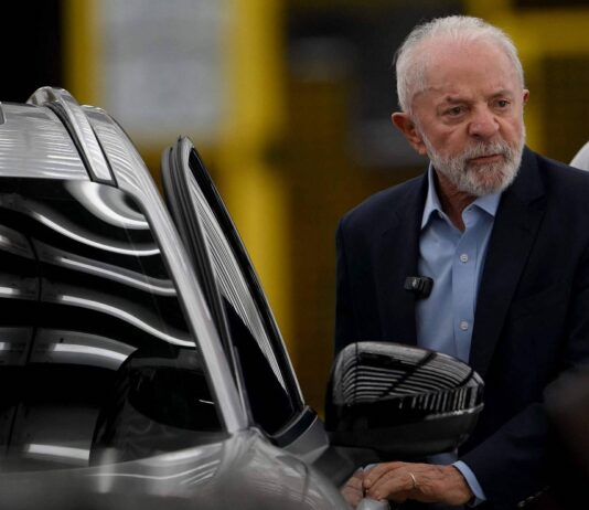 No RJ, homem é detido pela PF após chamar Lula de ladrão