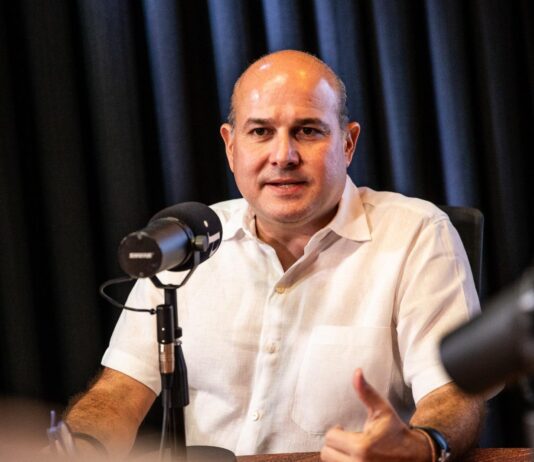 Roberto Cláudio confirma pré-candidatura ao governo do Ceará