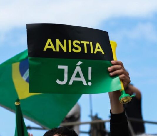 Urgência do PL da Anistia chega 257 assinaturas e garante maioria