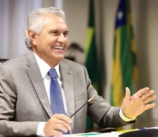 Justiça derruba inelegibilidade de Ronaldo Caiado