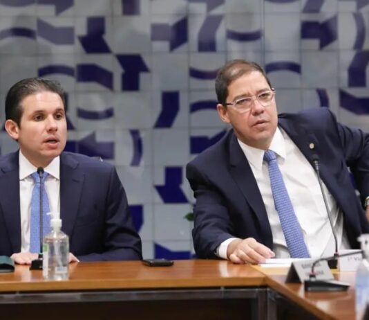 “A hora da anistia está chegando”, diz 1° vice-presidente da Câmara