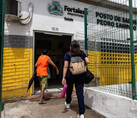 Rede Municipal de saúde de Fortaleza tem falta de mais de 21 medicamentos, entre eles remédios de diabetes, pressão e contra ansiedade.