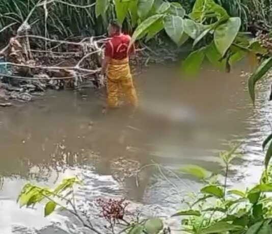 Corpo sem cabeça, braços e pernas é encontrado dentro de rio em Maracanaú