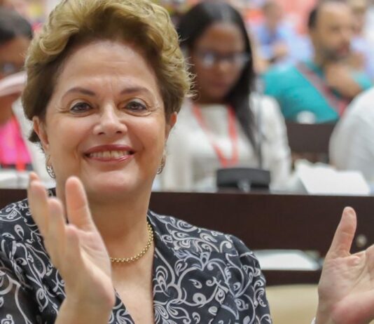 Comissão de ministério do Lula concede anistia a Dilma por violações na ditadura e indenização de R$ 100 mil