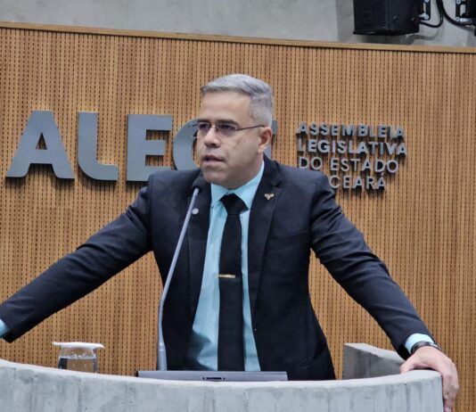 Presidente da ASPRA, Sargento Borges, assume papel de destaque na 1º Conferência da ANERMB Nordeste na Alece e se reúne com o líder do governo