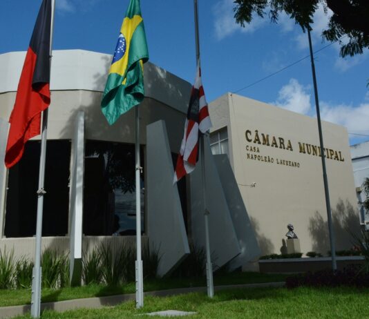 Ex-candidato do PT tenta dar facada em vereador do PL em João Pessoa