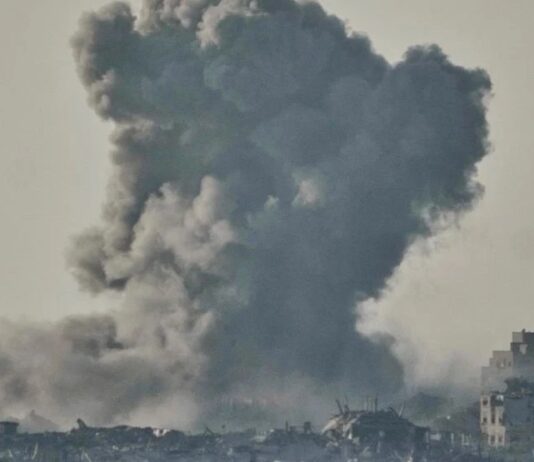 Israel realiza ataque “preventivo” contra instalações nucleares do Irã e declara estado de emergência