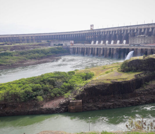 Itaipu: a manobra para incluir a COP 30 e o MST na sua conta de luz