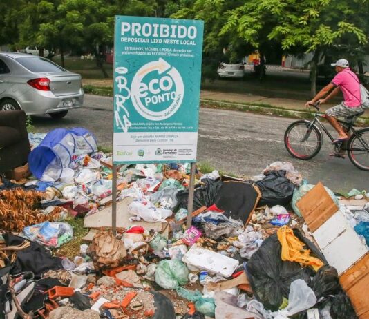 Taxa do Lixo: quase 80 mil contribuintes ficaram com ‘nome sujo’ em Fortaleza por não pagarem dívida