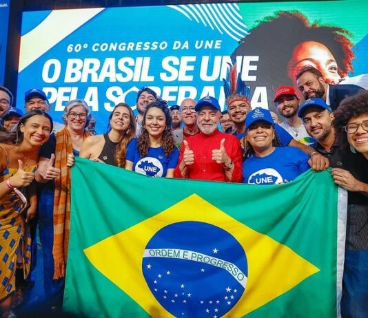 Lula afirma que o Brasil vai taxar empresas de tecnologia dos EUA