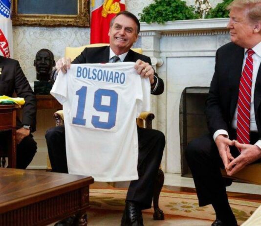 Embaixada dos EUA reforça apoio a Jair Bolsonaro