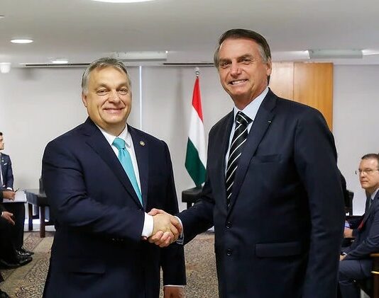 Primeiro-ministro da Hungria expressa apoio a Jair Bolsonaro