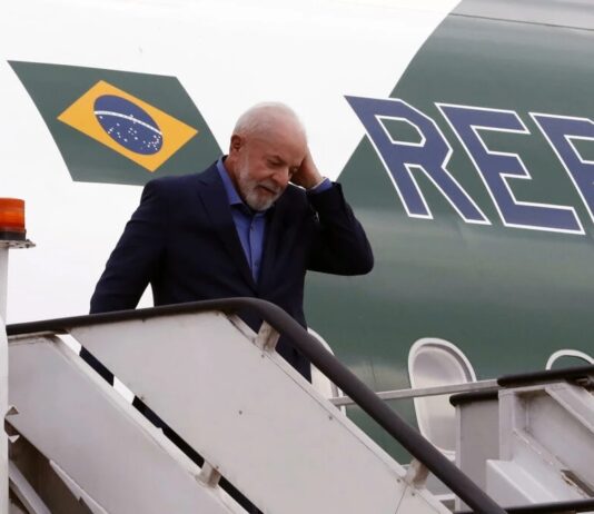 Viagens internacionais de Lula já custaram R$ 15 milhões este ano
