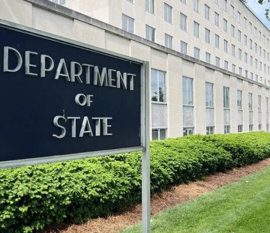 Governo Trump diz que Lula e Moraes desrespeitam “tradições democráticas” e que acompanha situação “de perto”