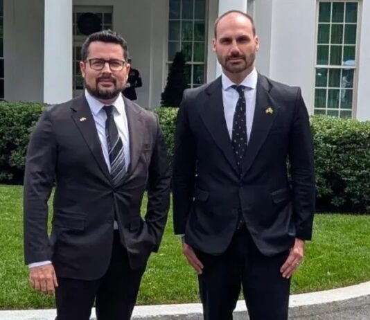 ‘Tarifa-Moraes’ é resposta a abusos do STF, diz Eduardo Bolsonaro e Paulo Figueiredo.