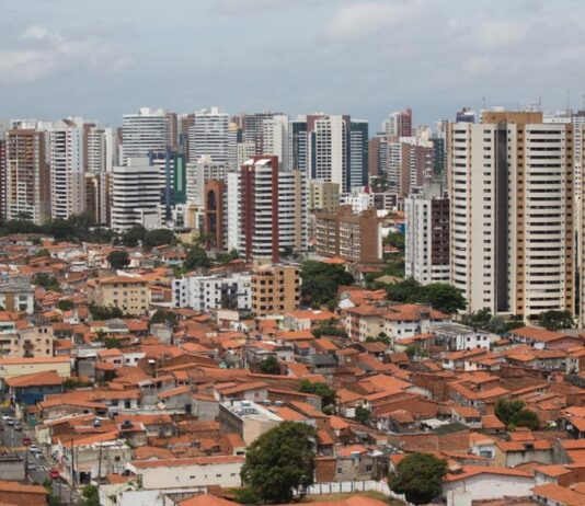 Prefeitura de Fortaleza vai aumentar o IPTU de mais de 1000 imóveis em vários bairros da cidade.