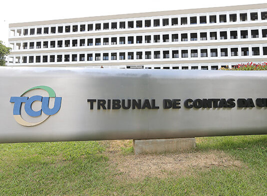 TCU aponta que mais de 4 bilhões foram pagos para mortos no INSS