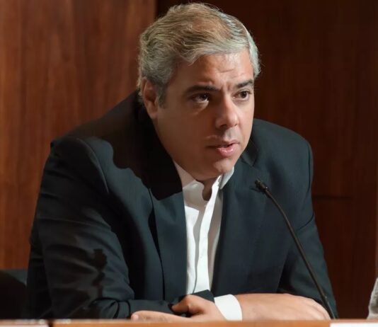 Presidente do Itaú sinaliza que banco cumprirá a Lei Magnitsky no Brasil