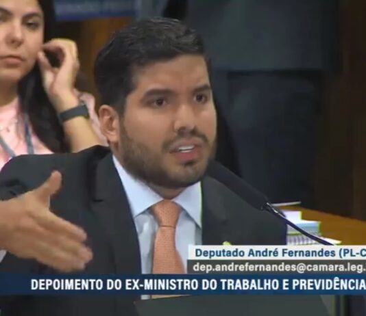 Dep. André Fernandes, em 1ª seção como membro titular da CPMI do INSS, revela que AGU blinda sindicato de irmão do Lula.
