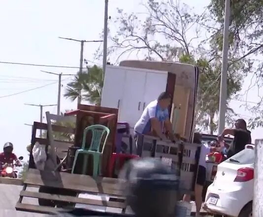 Comunidade em Pacatuba, no Ceará, se torna cidade-fantasma após facção expulsar moradores.