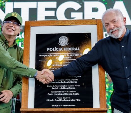 Ao lado de Lula, Petro compara Netanyahu a Hitler por ataques em Gaza