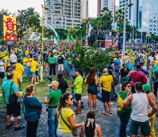 Ato do dia 7 de setembro em Fortaleza contará com discurso de padres e pastores.