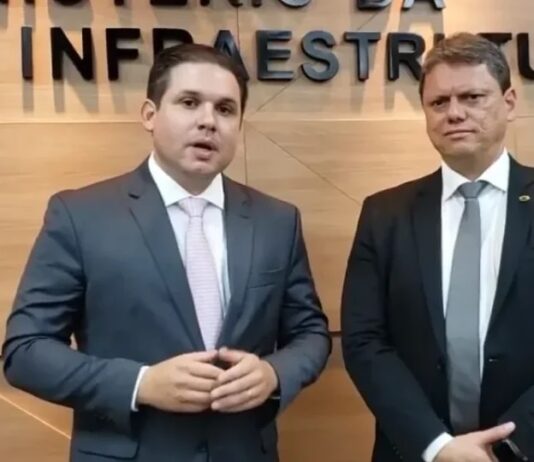 Anistia ganha força com apoio de caciques do centrão e preocupa governo Lula na Câmara