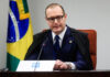 Voto de Cristiano Zanin firma placar de 4×1 contra Bolsonaro e outros sete réus na primeira turma do STF.