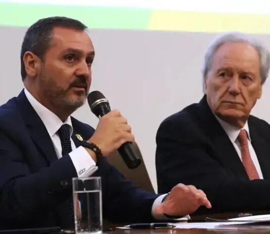 PF foi comunicada de operação no Rio, mas se negou a participar, diz diretor-geral.