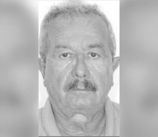 Policial civil aposentado é assassinado a tiros dentro de loja de sucata em Fortaleza.