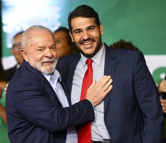 Colunista confirma que Lula já decidiu pela indicação de Jorge Messias como novo ministro do STF.