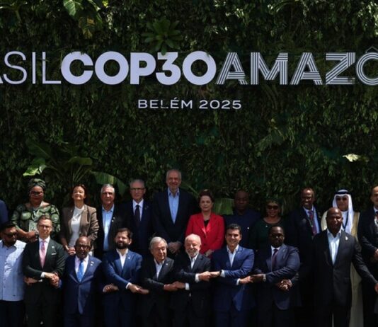 Mídia estrangeira dar pouco destaque a COP30 em Belém.