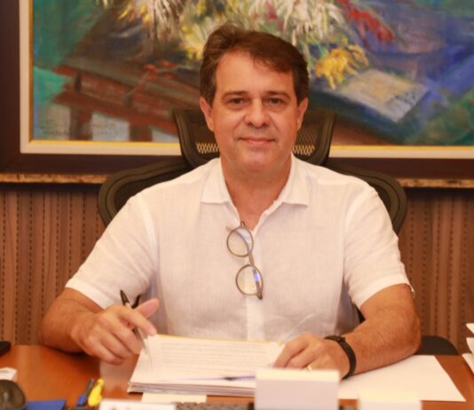 Prefeito Evandro Leitão (PT) admite que passagem de ônibus deve aumentar em Fortaleza.
