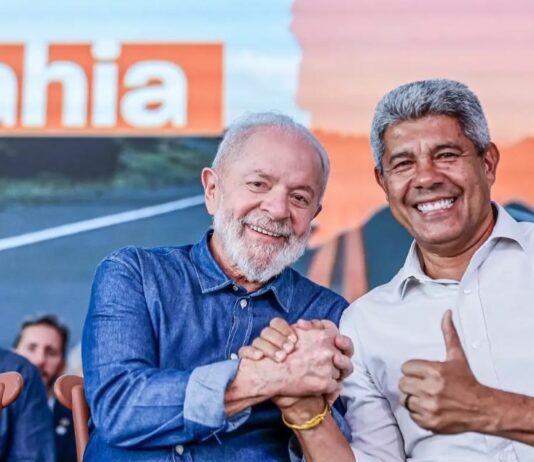 Bahia vai gastar mais de R$ 20 milhões para formar estudantes de medicina em Cuba