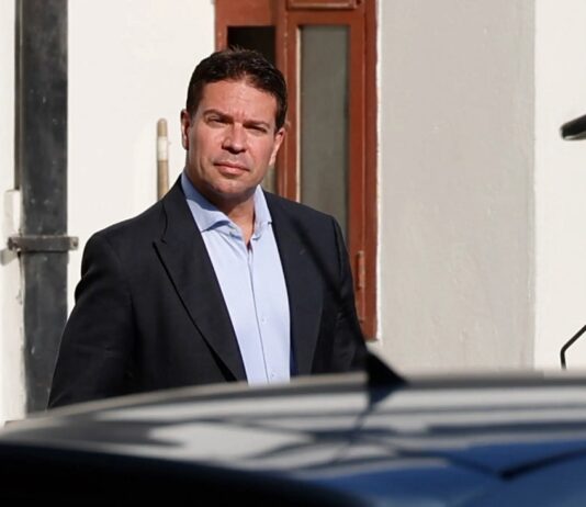 Alexandre Ramagem deixa o Brasil e viaja para os Estados Unidos