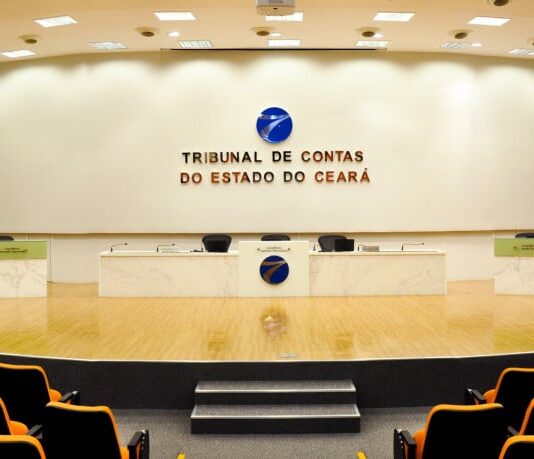 TCE emite alerta que 121 municípios e 8 câmaras municipais estão com problemas em suas contas