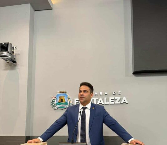 Vereador Julierme Sena assume presidência do Partido Liberal em Fortaleza