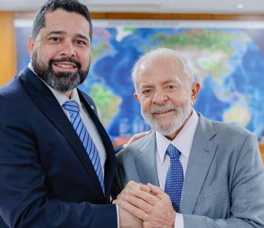 ‘Churrasqueiro de Lula’ vai ganhar mais de R$ 300 mil dos Correios