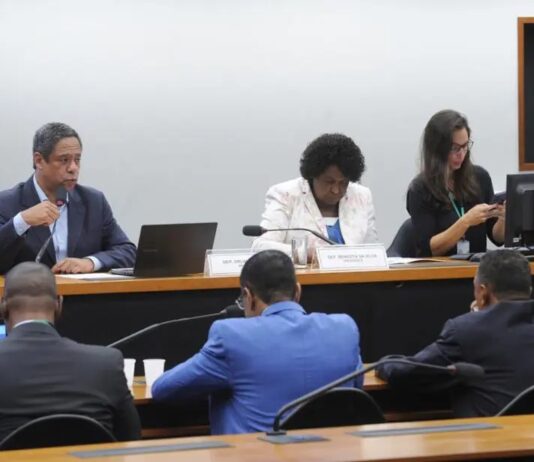 Fundo Racial pode repassar verba de mais R$ 20 bilhões para financiar ONGs apoiadas pela esquerda