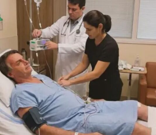 Bolsonaro volta a ter crise de soluços e vai fazer nova cirurgia nessa segunda-feira.