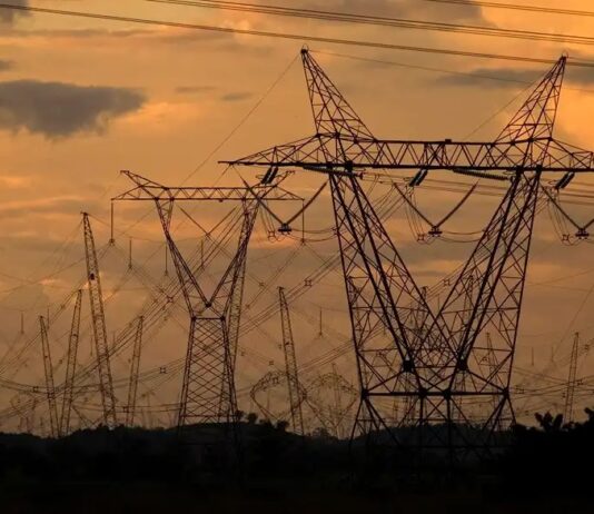 Conta de luz vai subir em 2026 para bancar R$ 47,8 bilhões em subsídios