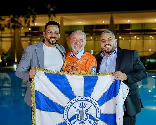 Rouanet autoriza R$ 5,1 milhões a escola que homenageará Lula