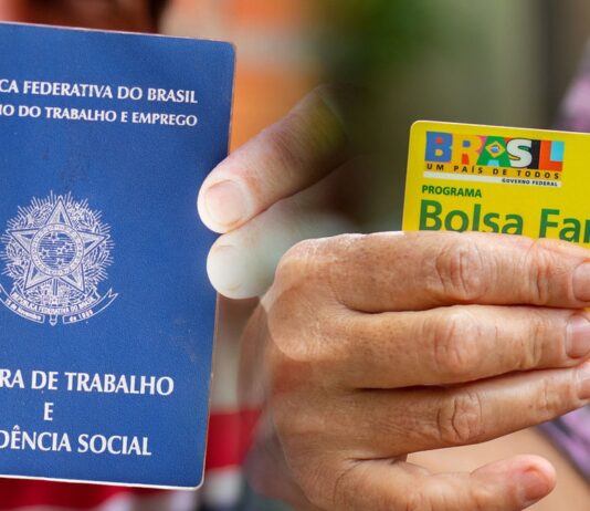 Pela primeira vez na história do Brasil, o número de Bolsa Família ultrapassa o número de pessoas com carteira assinada.