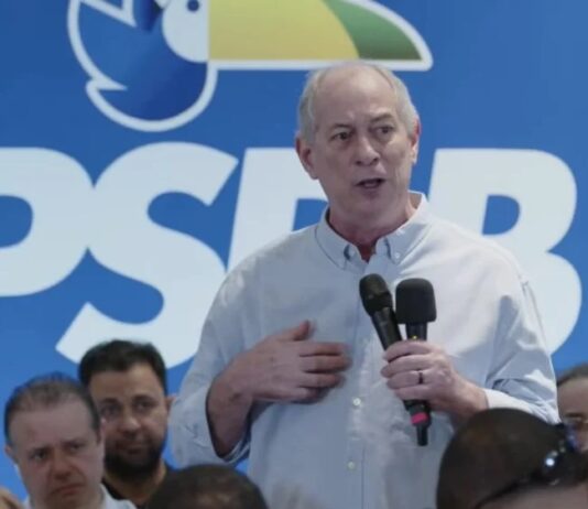 Ciro diz que oposição vai liderar projeto para eliminar corrupção que se instalou no Ceará