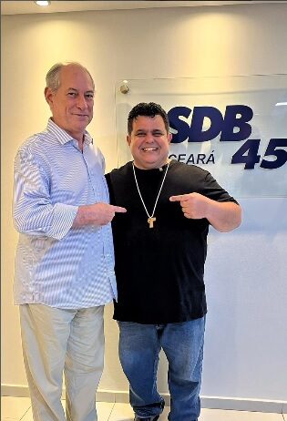 Vereador Jorge Pinheiro se reúne com Ciro Gomes para tratar do cenário político de 2026.