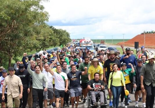 Acorda Brasil: manifestação em Brasília no próximo domingo (25) terá concentração às 12 horas, na Praça do Cruzeiro.